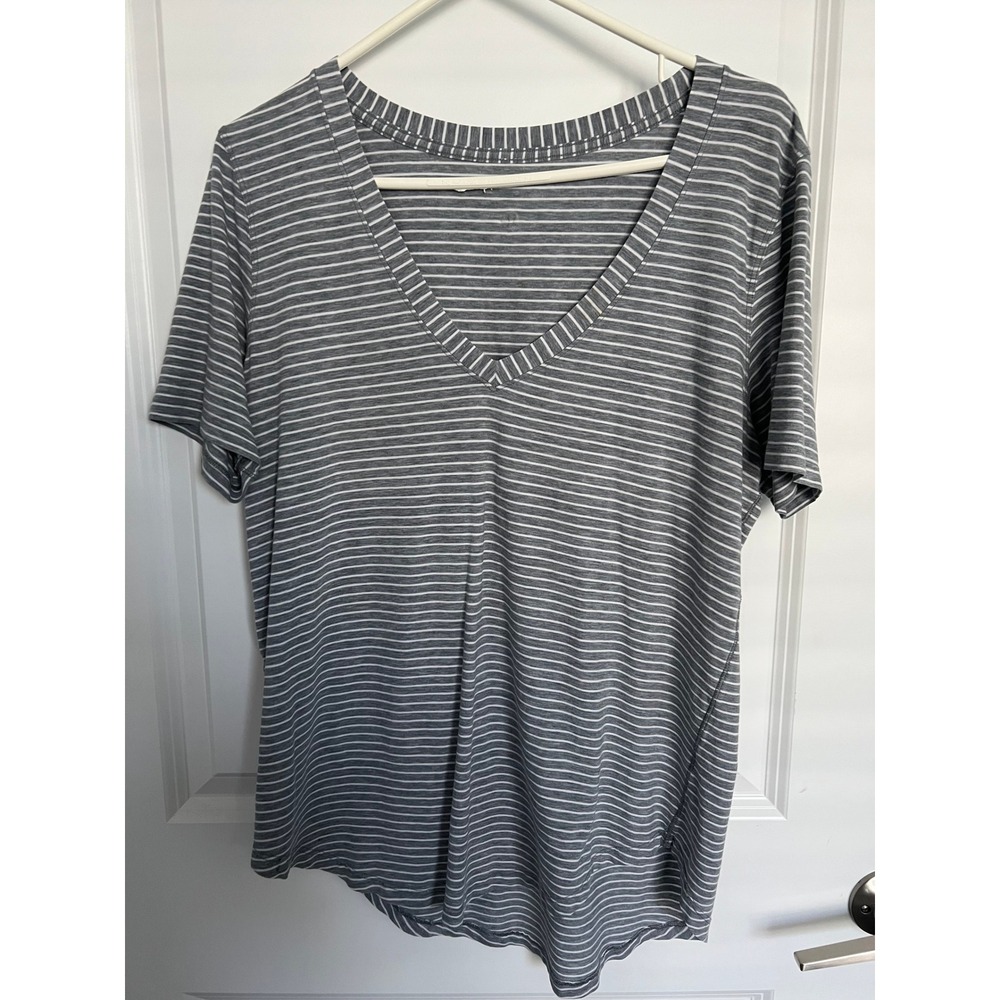 Lululemon Striped Grey/White Love Tee - Estimated Size 8